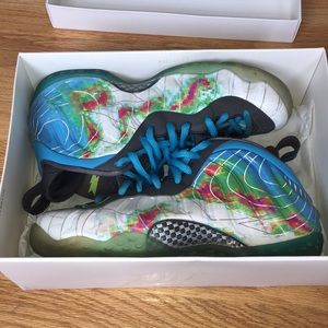 Nike Foamposite Weatherman Sneakers